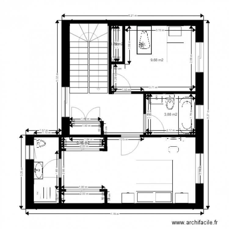 Plan Etage. Plan de 4 pièces et 15 m2