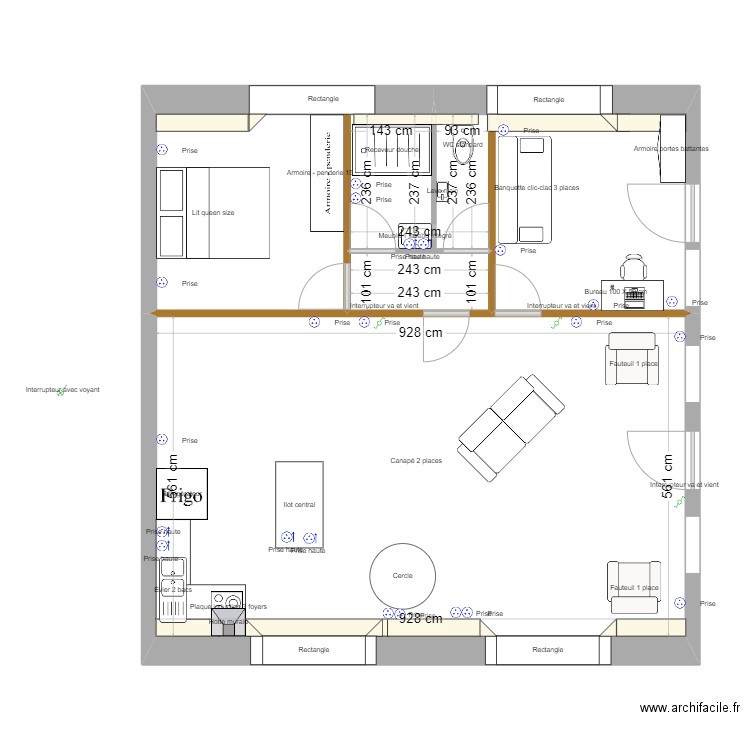 maison bonne taille. Plan de 4 pièces et 82 m2