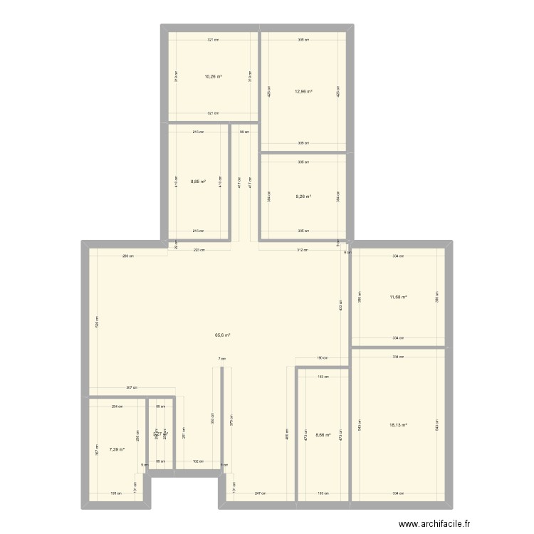 coustal. Plan de 10 pièces et 155 m2