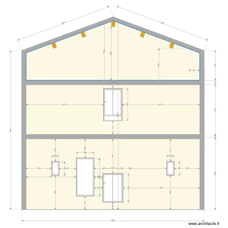 Fa&ccedil;ade arri&egrave;re. Plan de 