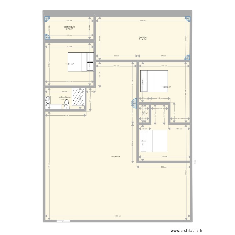 Maison. Plan de 7 pièces et 149 m2