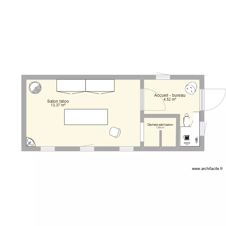 Salon tatouage. Plan de 