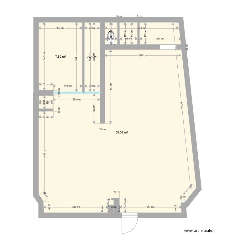 MAGASIN. Plan de 0 pièce et 0 m2