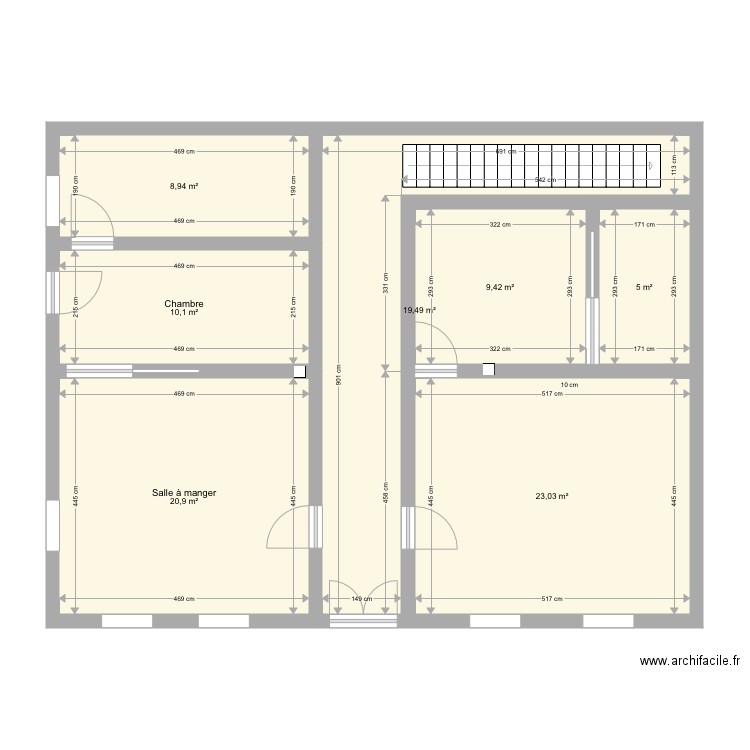 plan De masse. Plan de 7 pièces et 97 m2