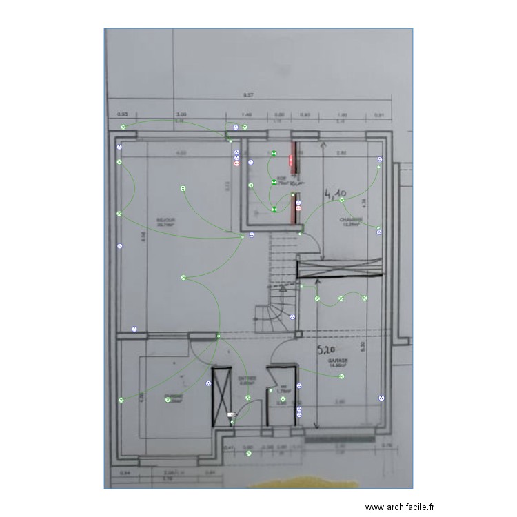 Pelour petite maison rdc. Plan de 0 pièce et 0 m2