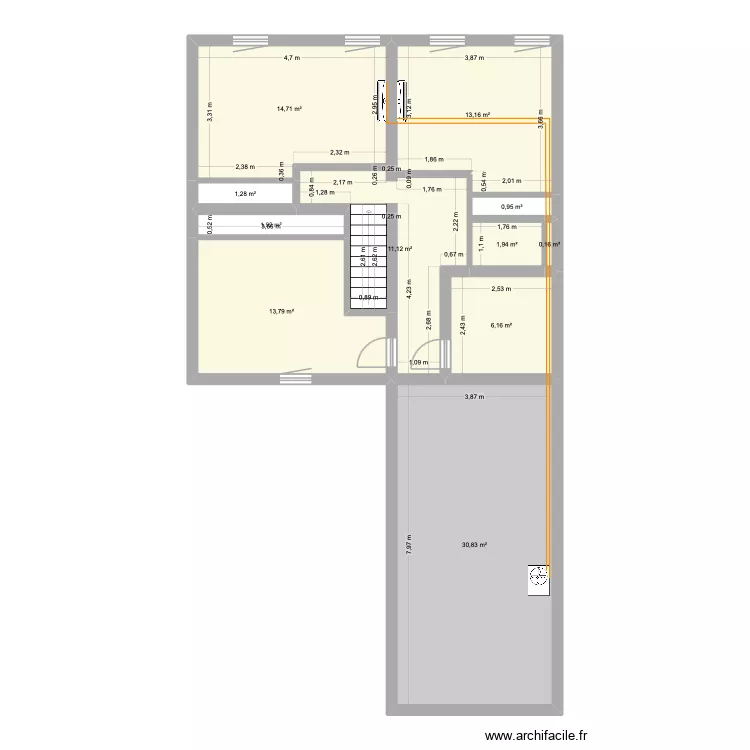 Etage Velaine. Plan de 11 et 96 m² Etage Velaine. Plan de 11 et 96 m²