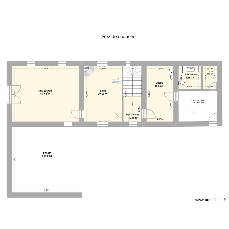 Habitation existante. Plan de 6 pièces et 111 m2