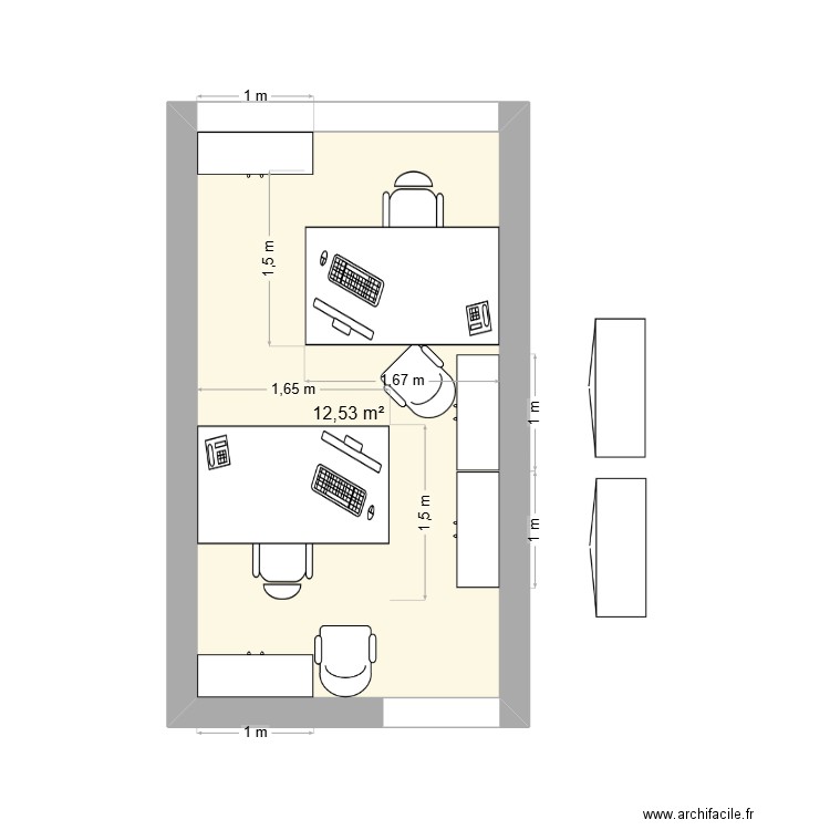 Bureau Test 3. Plan de 1 pièce et 13 m2