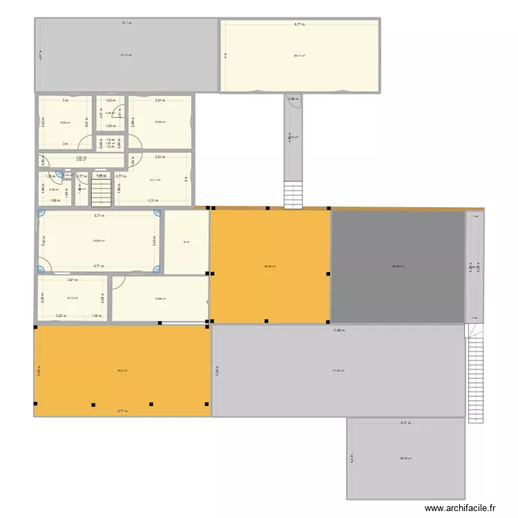 Maison 1. Plan de 23 et 428 m² Maison 1. Plan de 23 et 428 m²