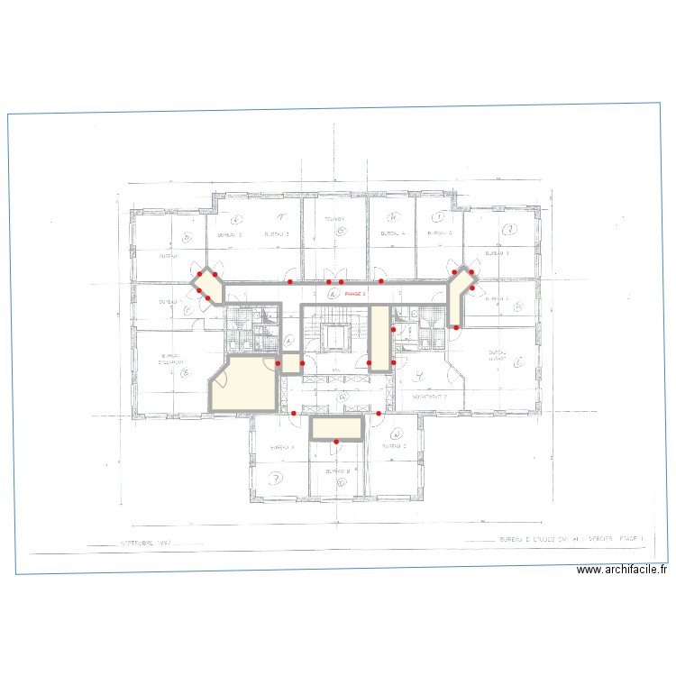 GFI 1ER PHASE 3. Plan de 6 pièces et 117 m2