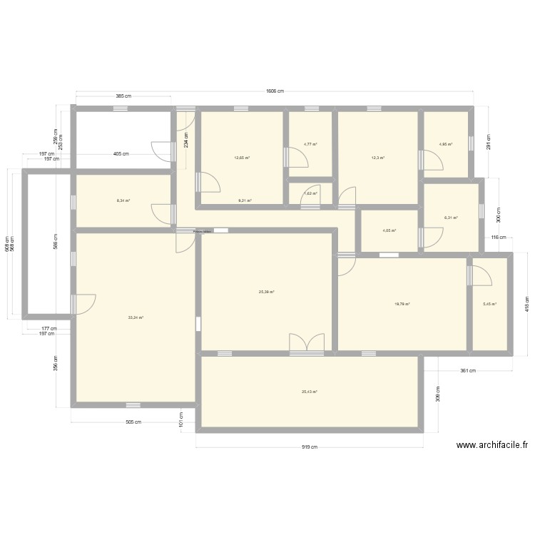 maison turbo. Plan de 14 pièces et 173 m2