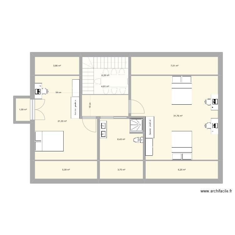 plano 1 piso com sotao 4 quartos. Plan de 16 pièces et 215 m2