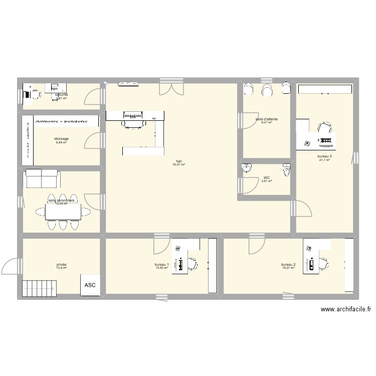 MG Agency. Plan de 10 pièces et 161 m2