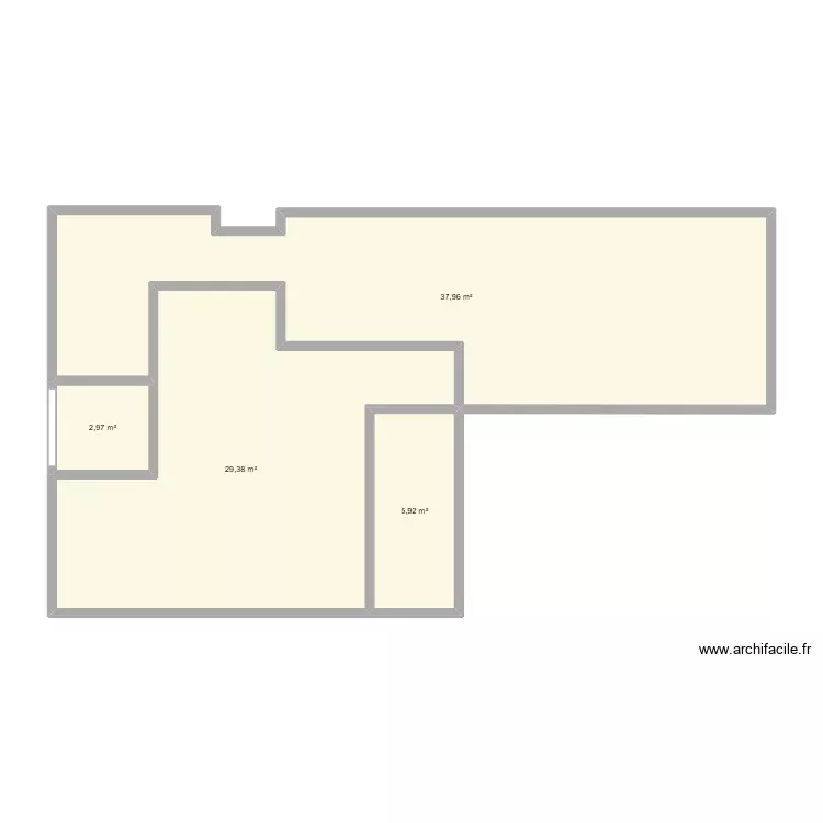 Local v2. Plan de 4 Pièces et 76 m²
