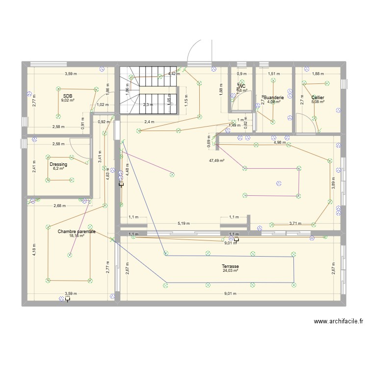 laurence coupama. Plan de 17 pièces et 233 m2