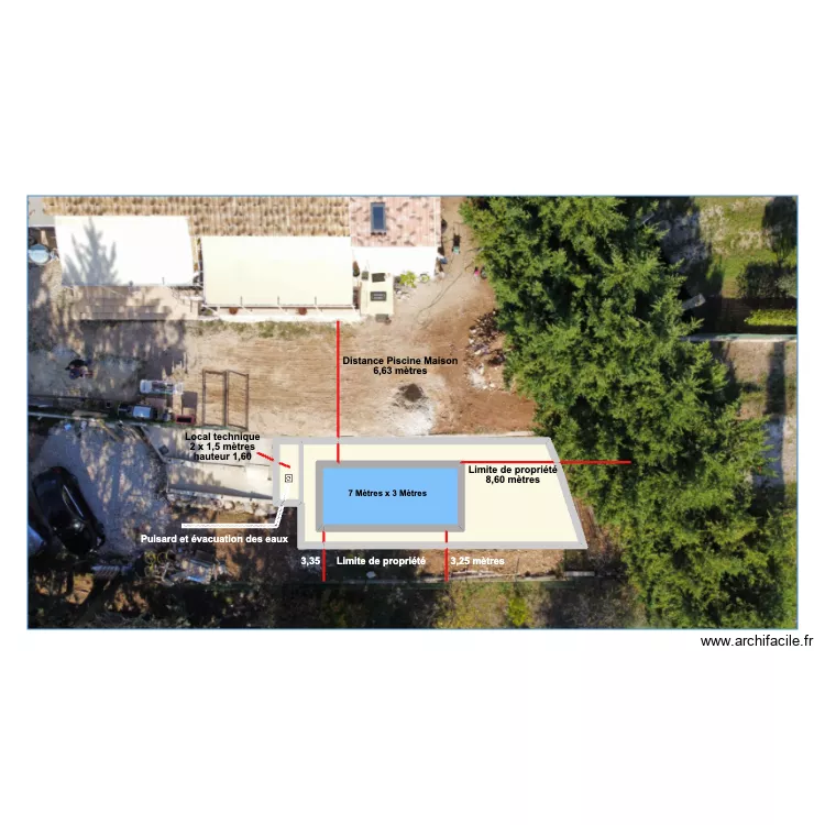 Piscine  d&eacute;tail. Plan de 