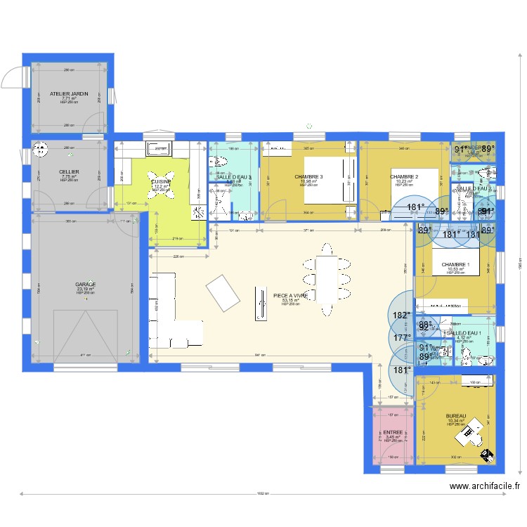 VARLYAN. Plan de 15 pièces et 166 m2