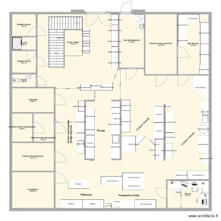 Plan base Yens Structure 221 1. Plan de 16 pièces et 332 m2