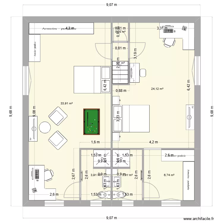 maison etage. Plan de 7  et 75 m²