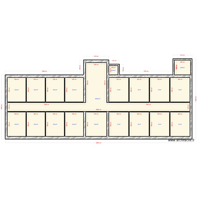 Test. Plan de 42 pièces et 595 m2