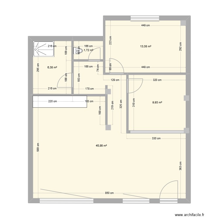Appartement 002. Plan de 5 pièces et 77 m2