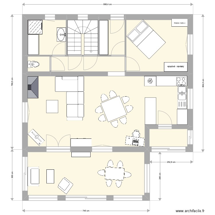 maison monteil. Plan de 9 pièces et 83 m2