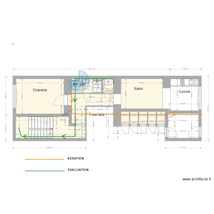 Studio. Plan de 11 pièces et 45 m2