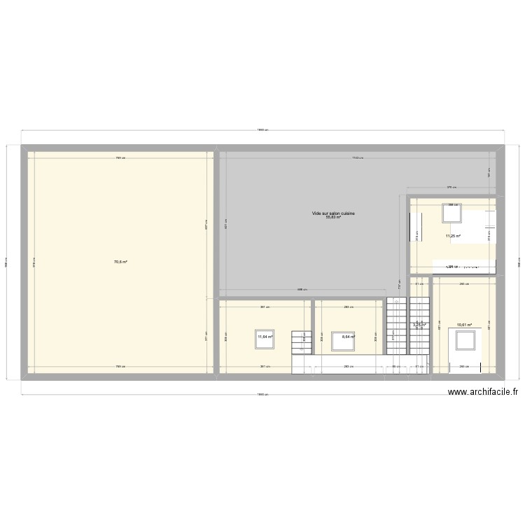 Loft 1er etage. Plan de 7 pièces et 172 m2