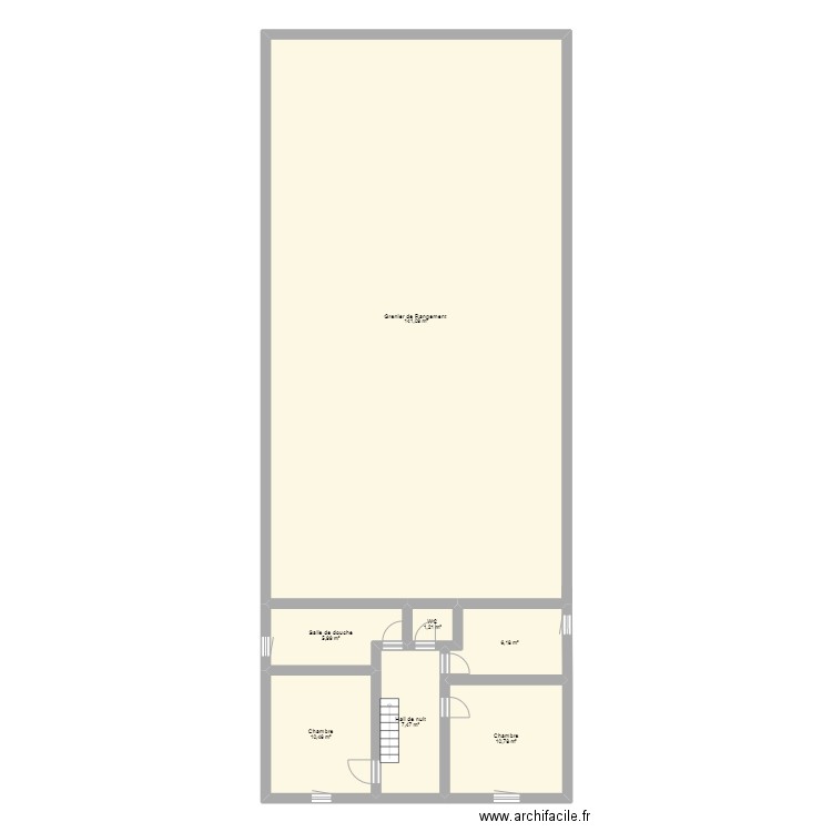 Paln 1er étage regné. Plan de 7 pièces et 183 m2