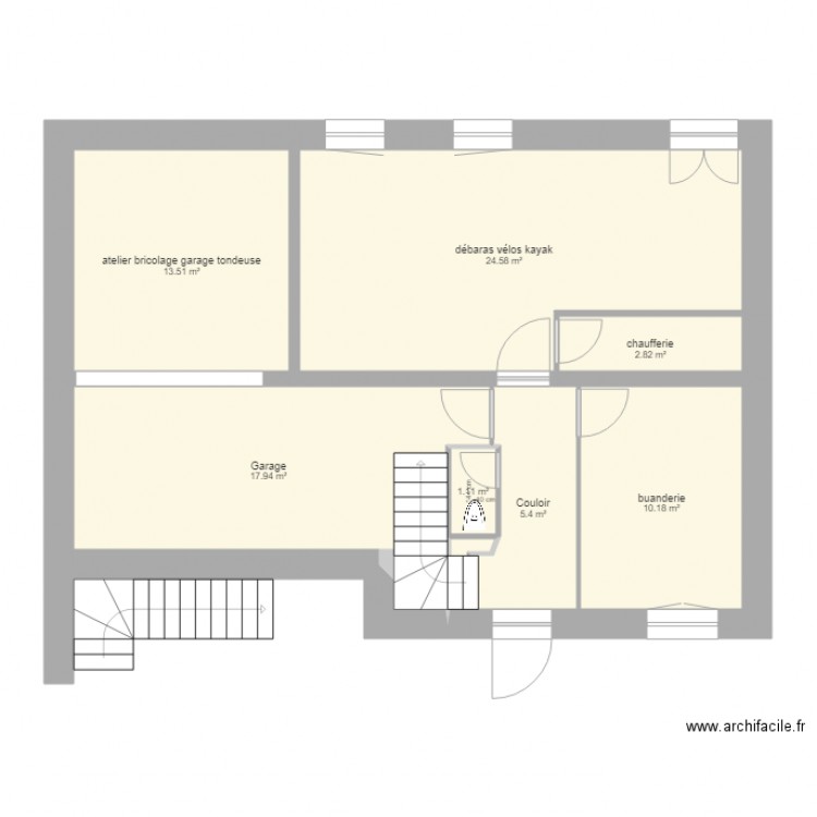 rez de jardin maison. Plan de 0 pièce et 0 m2