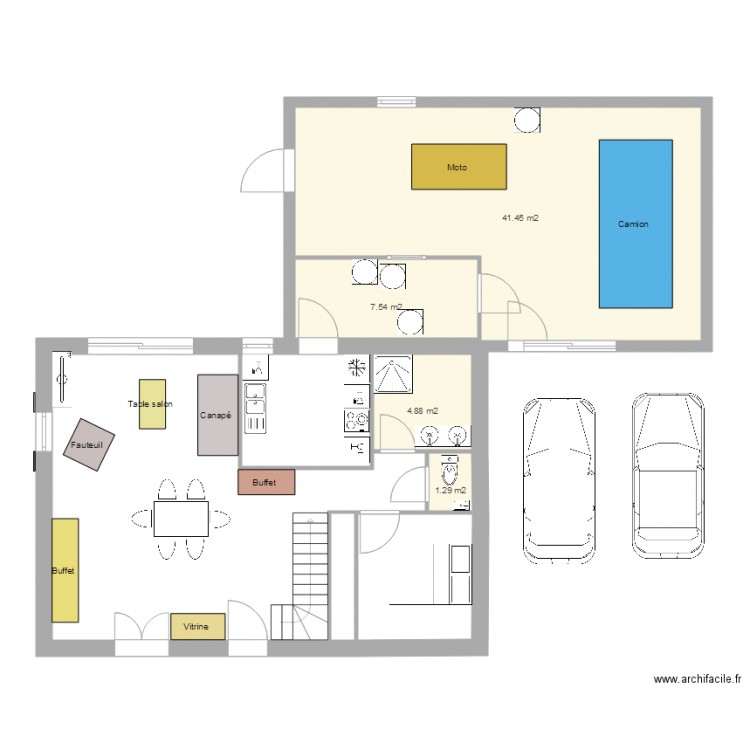 Saché 1 cuisine semie fermée. Plan de 0 pièce et 0 m2