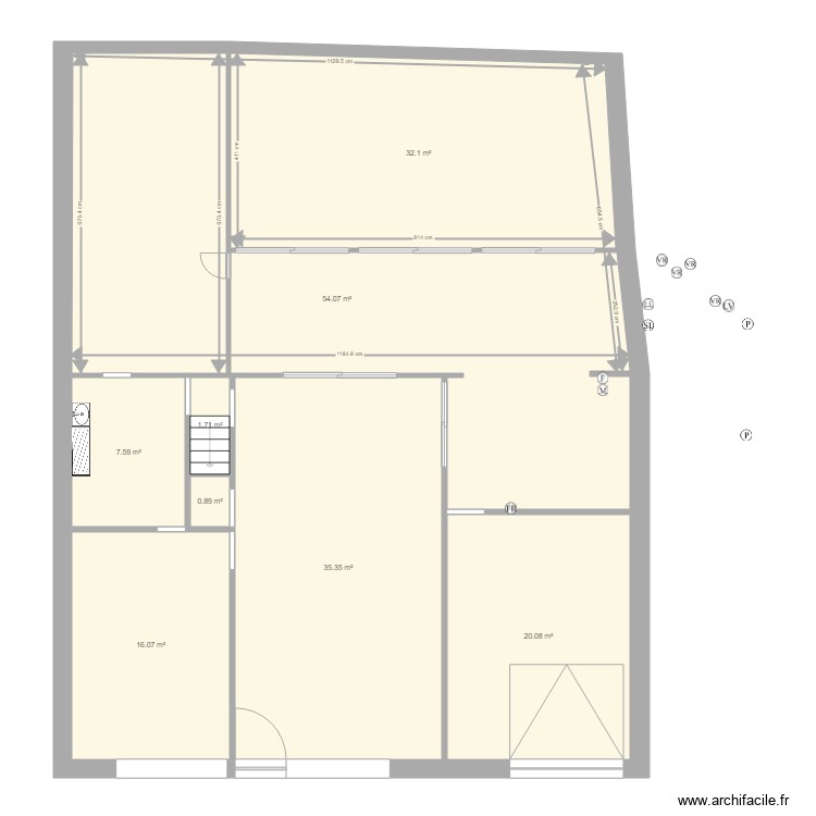 piece du bas. Plan de 0 pièce et 0 m2