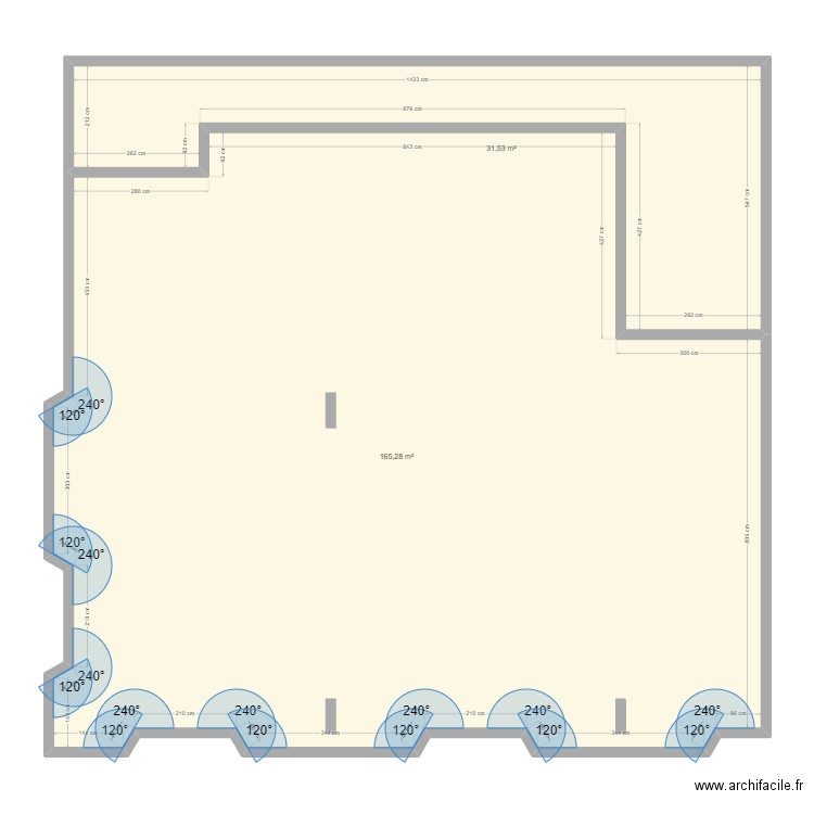 Café HEMINGWAY 1. Plan de 2 pièces et 197 m2