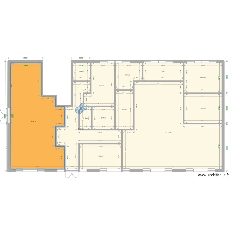 Plan MC Cergy v4. Plan de 13 pièces et 258 m2