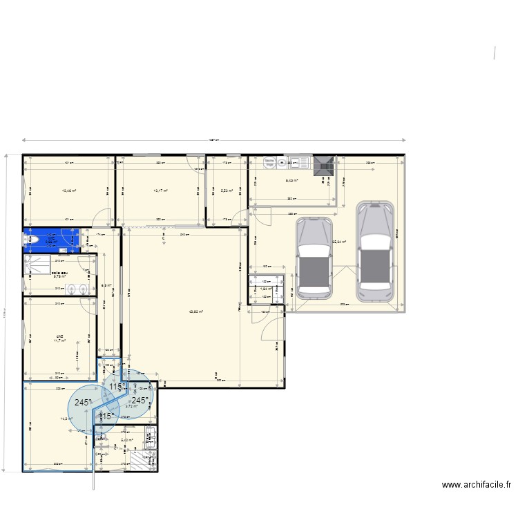 Px1. Plan de 14 pièces et 170 m2