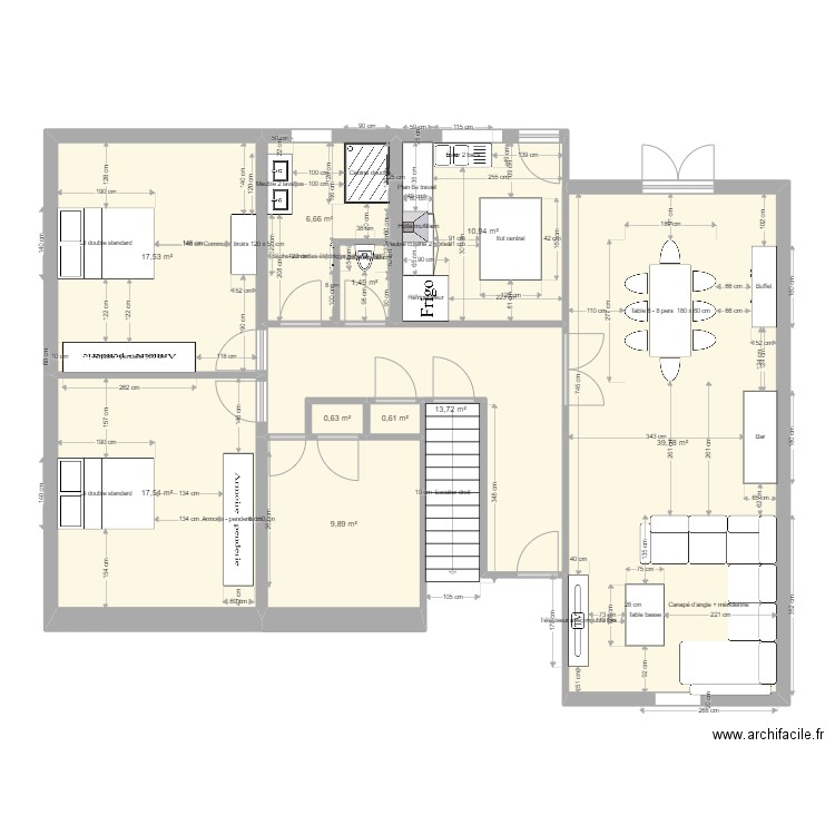 maison. Plan de 10 pièces et 119 m2