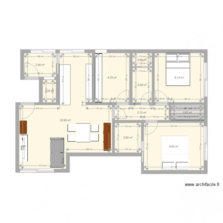 Guimaraes2053. Plan de 11 pièces et 60 m2