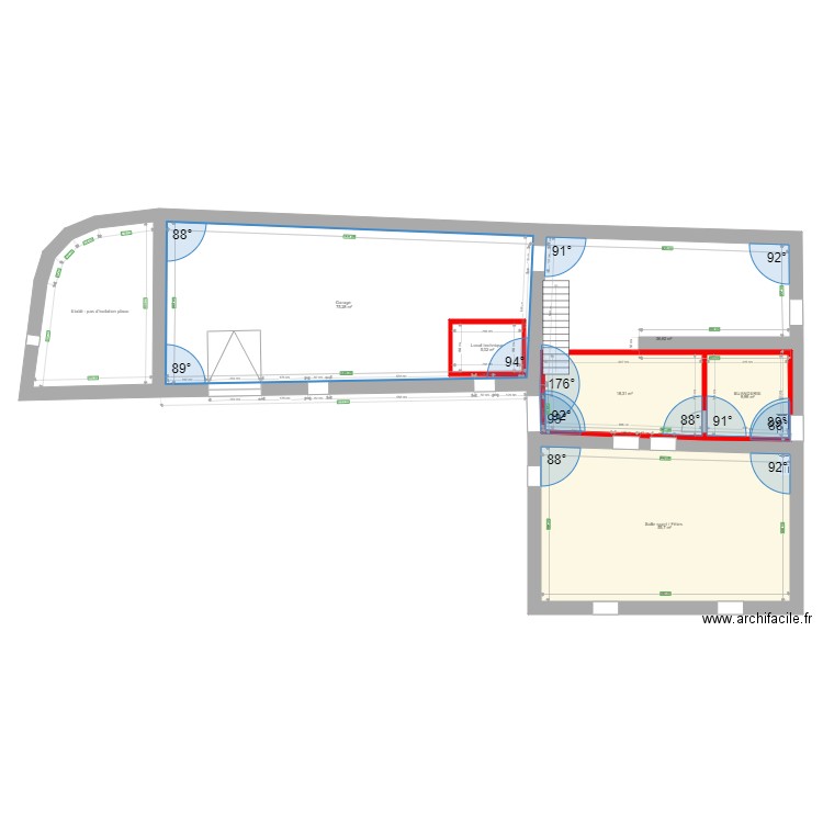 PLAN niveau cour intérieure. Plan de 0 pièce et 0 m2