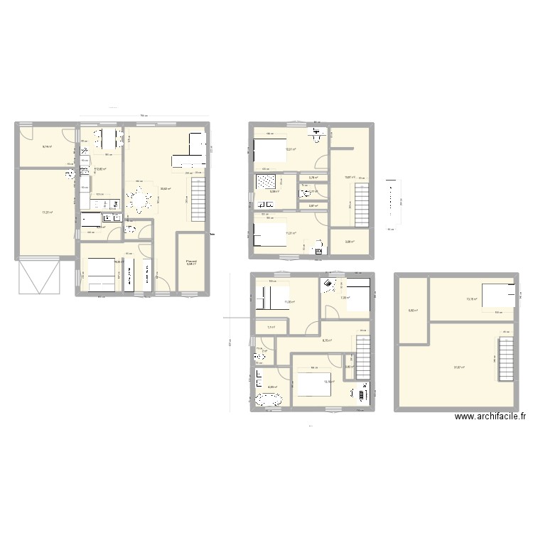 G 31. Plan de 26 pièces et 247 m2