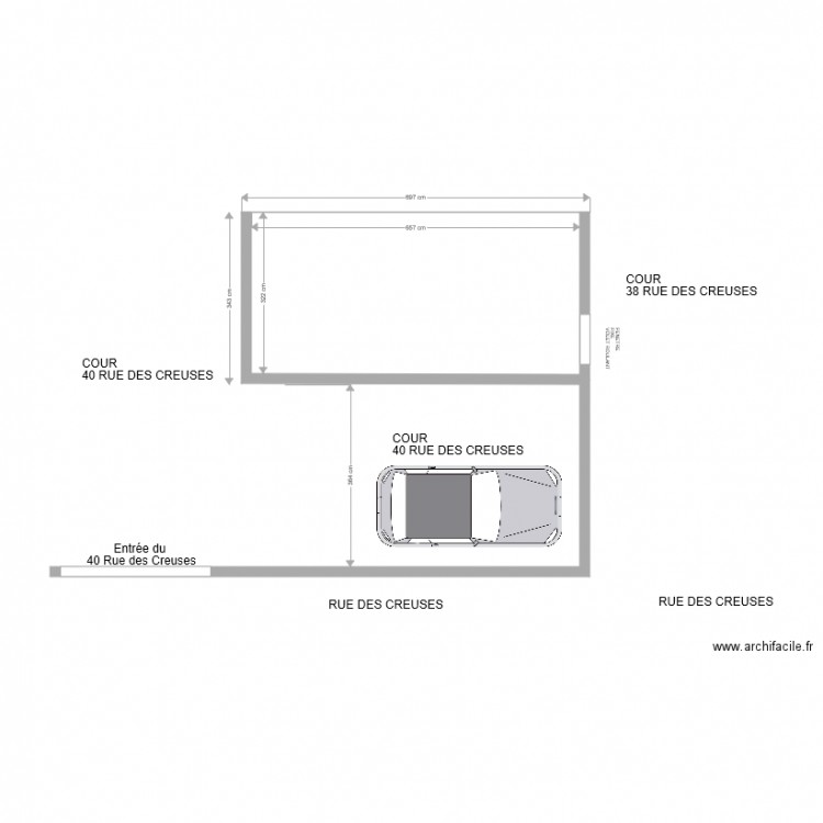 PLAN COUR AVEC BATIMENT EXISTANT BIS. Plan de 0 pièce et 0 m2