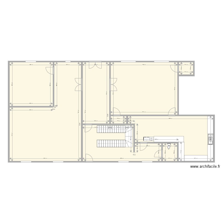 Trieux site A (maison blanche RDC). Plan de 6 pièces et 223 m2