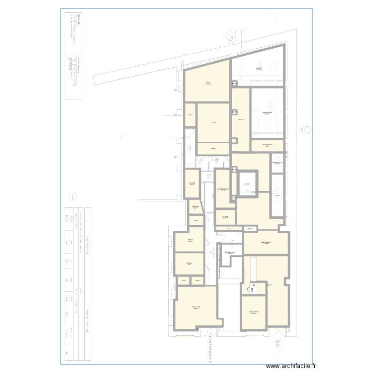bloc gres. Plan de 48 pièces et 483 m2