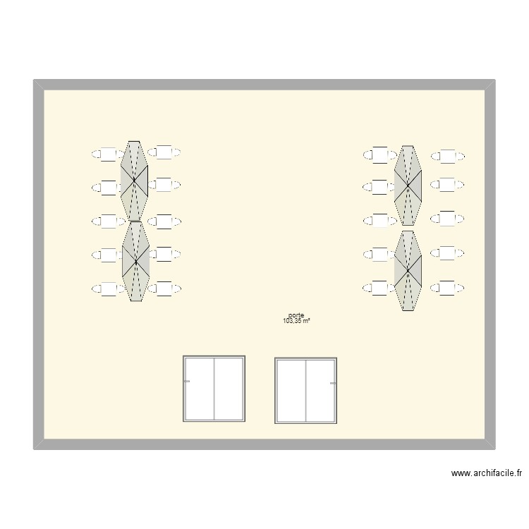 plan de table exterieur. Plan de 1 pièce et 103 m2