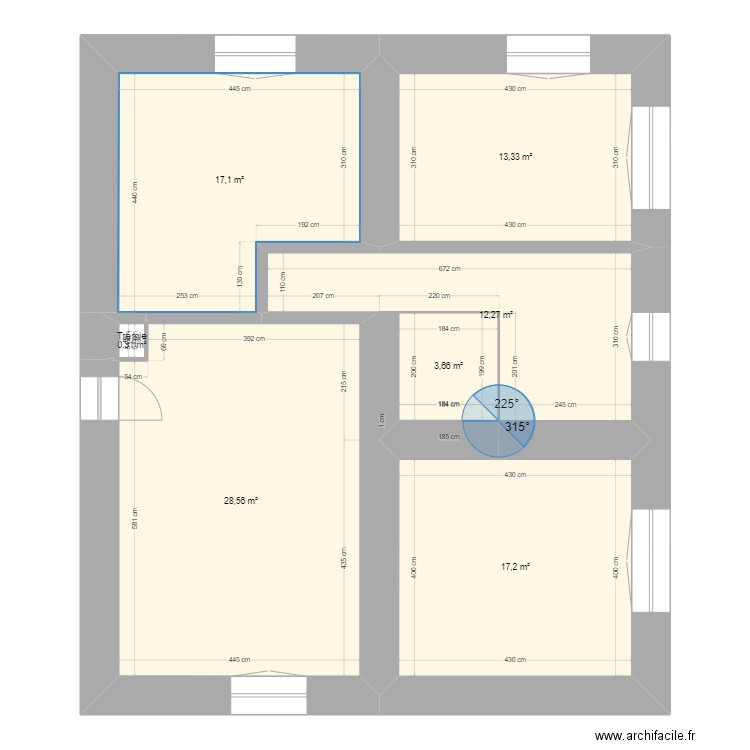 Juillard. Plan de 15 pièces et 182 m2