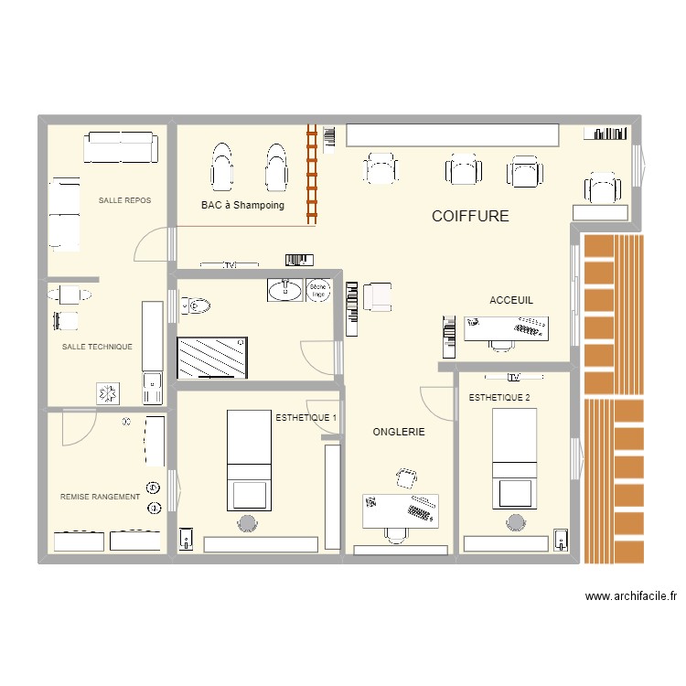 SALON COIFFURE. Plan de 5 pièces et 124 m2