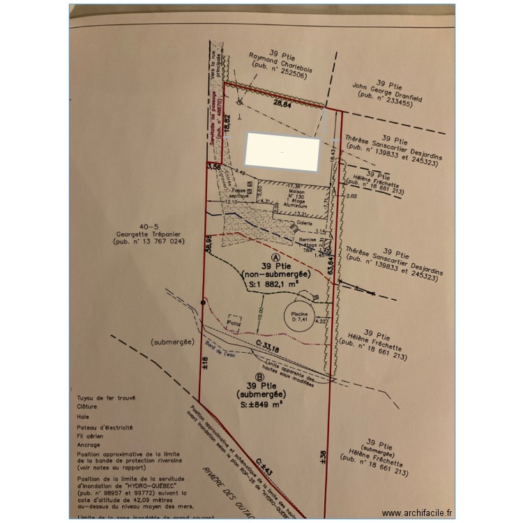 Terrain francis. Plan de 1 pièce et 142 m2