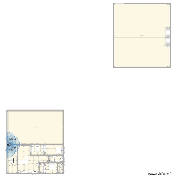 1er étage Combani. Plan de 11 pièces et 553 m2