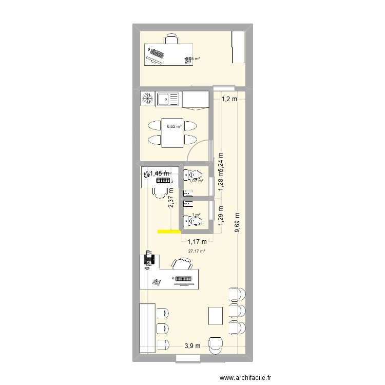 Salle de bain du bas. Plan de 5 pièces et 44 m2
