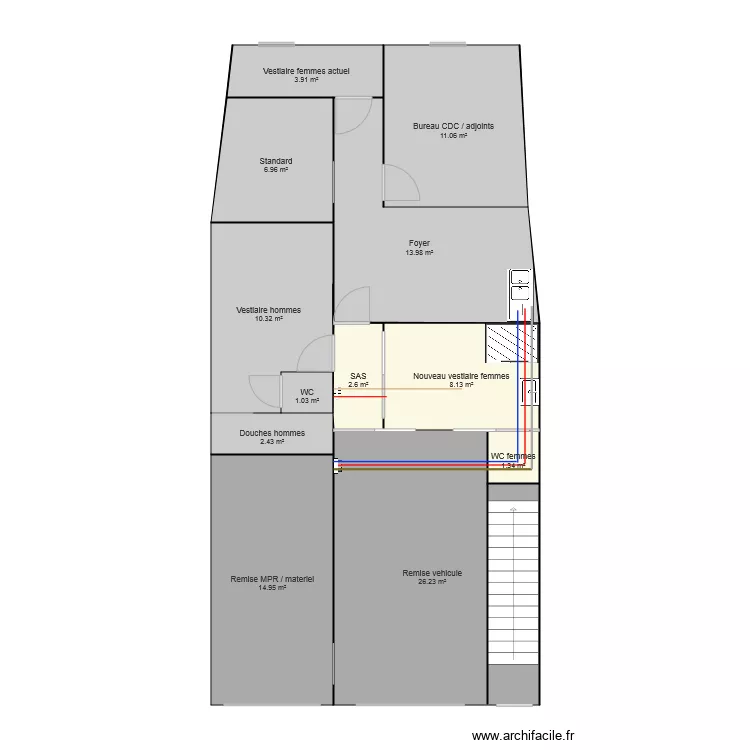 CIS Moineville cr&eacute;ation vestiaire et sanitaire femme. Plan de 