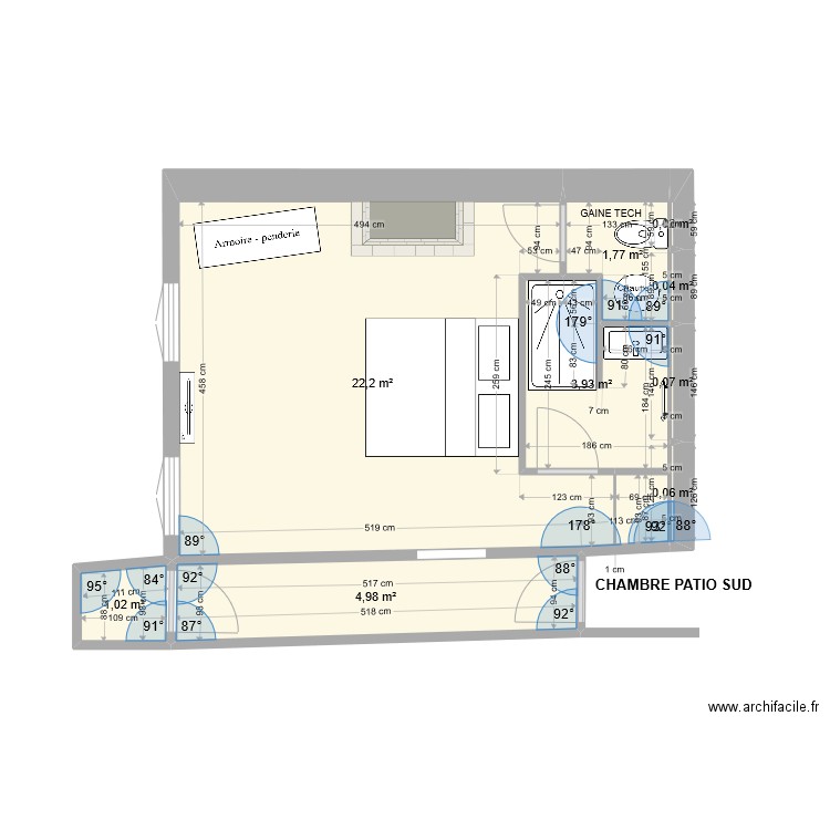 chambre patio. Plan de 9 pièces et 34 m2